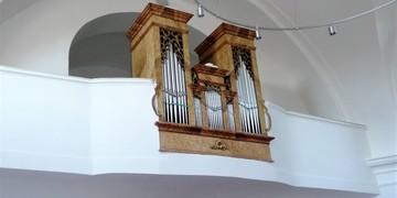 Varhany - kostel Mařatice.JPG